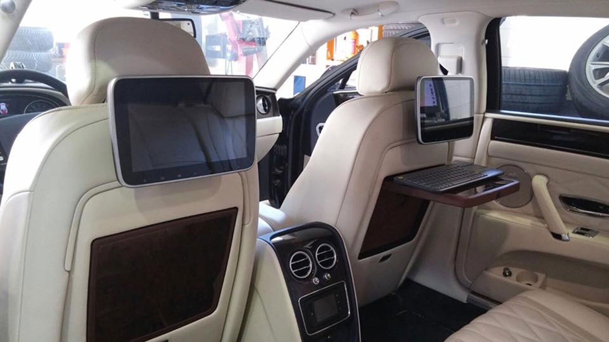 Rear Seat Entertainment Bentley bij Ataf Turnhout