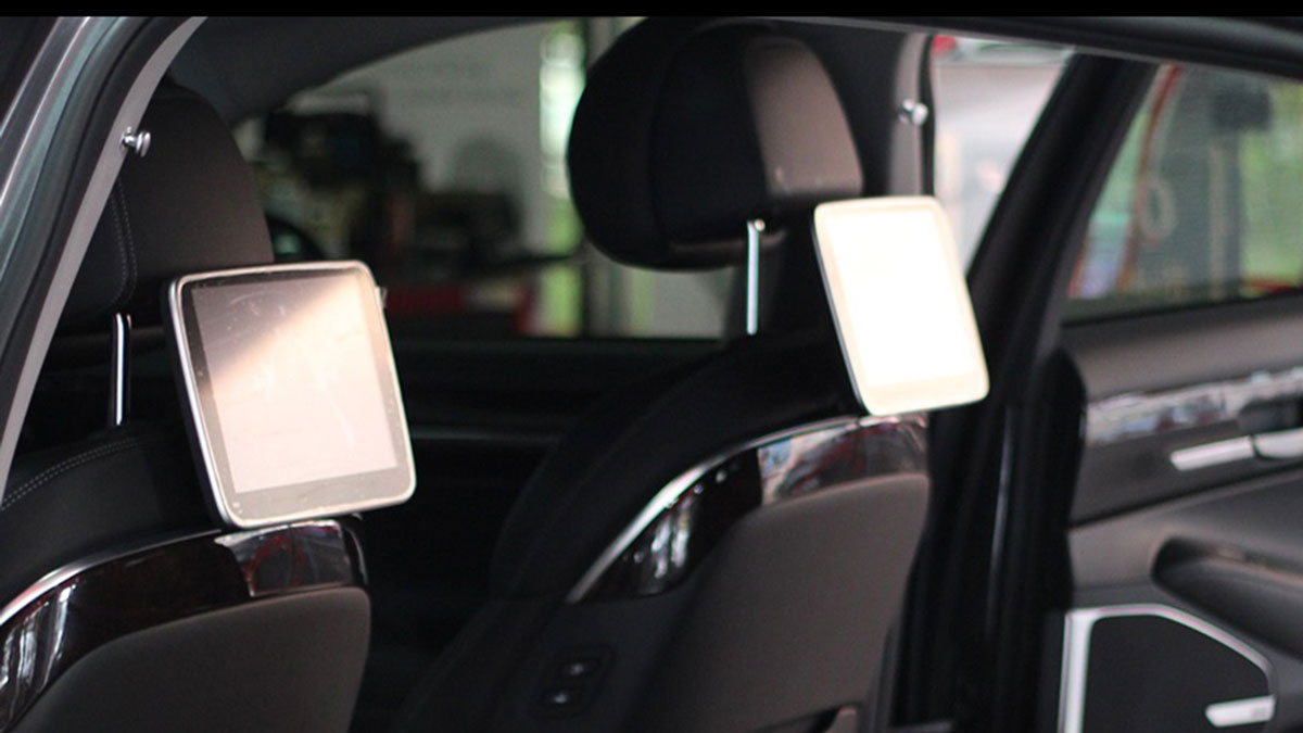 Rear Seat Entertainment Hyundai Genesis bij Ataf Turnhout